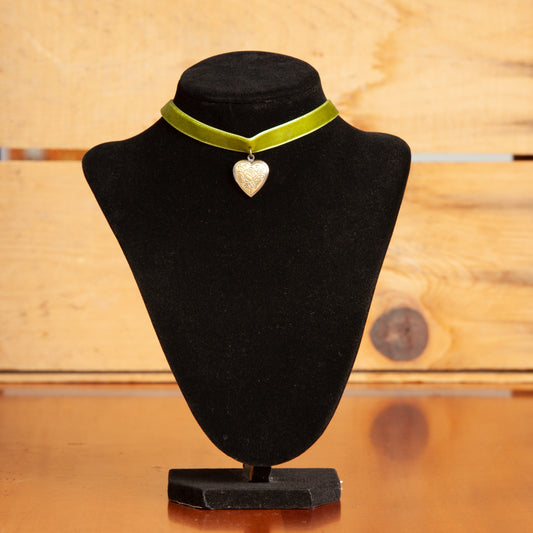 Velvet Choker Necklace Collection