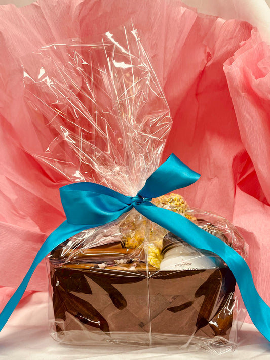 MADE Bath Gift Basket